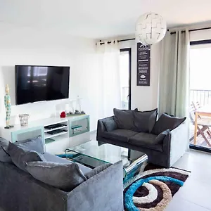 Dify Repos - Jean Mace Appartement